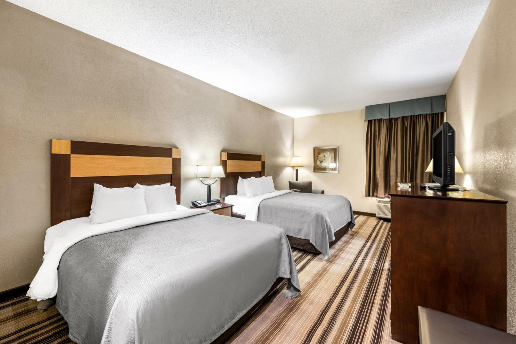 Quality Inn I-81 Exit 23 Bulls Gap Buitenkant foto