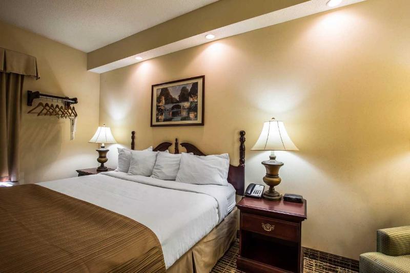 Quality Inn I-81 Exit 23 Bulls Gap Buitenkant foto